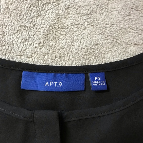 Black blouse- Apt 9 - Picture 6 of 8